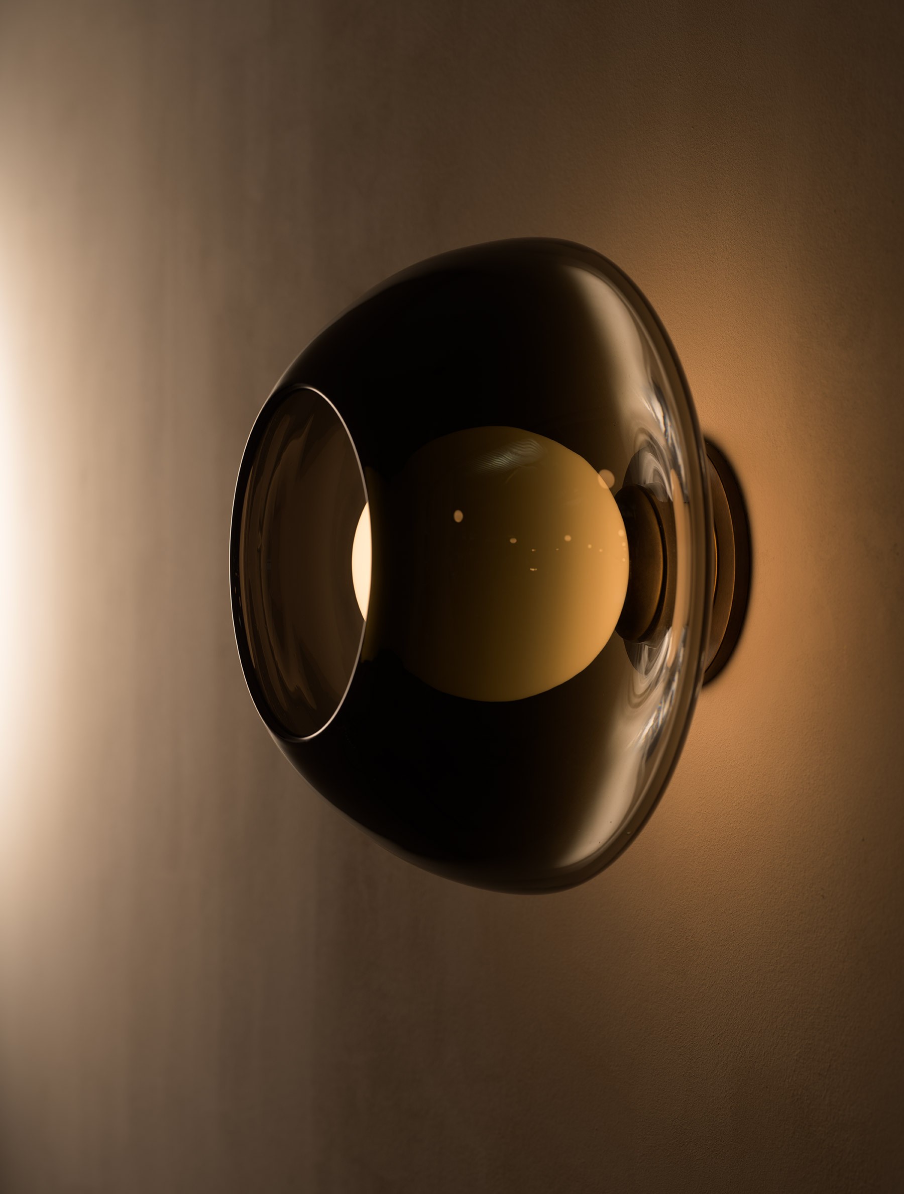 Molten Sconce 12